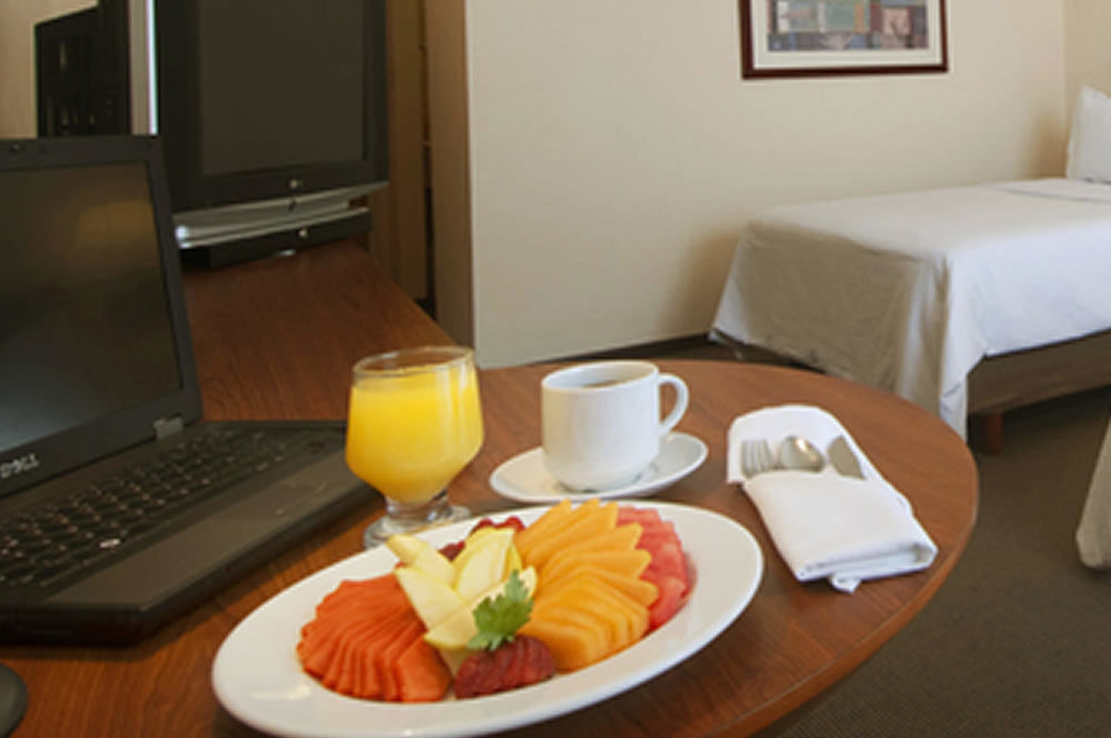 Fiesta Inn Tijuana Otay Aeropuerto Extérieur photo